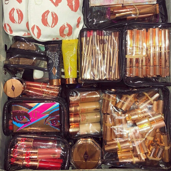 Charlotte Tilbury fans race to buy gift set with 3 full-size  Charlotte Tilbury fan